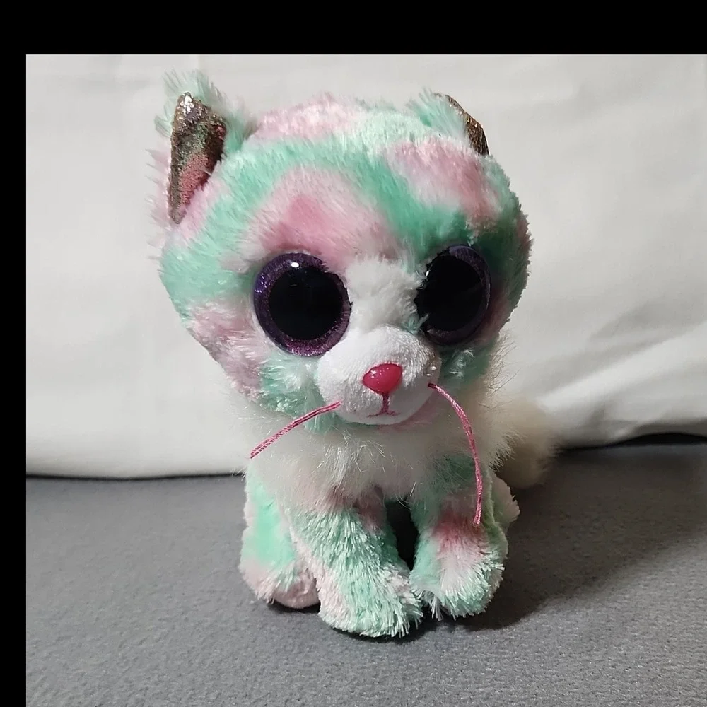 Ty Opal TySilk Plush Cat Pastel Colors Large Eyes 049563